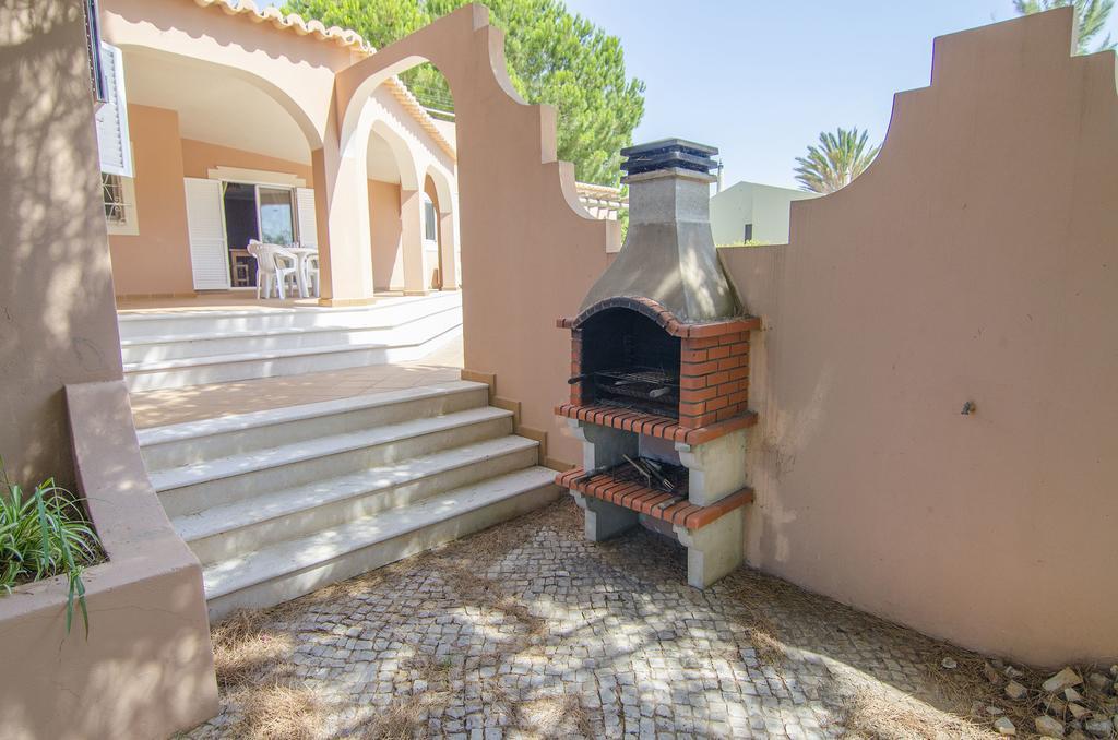 Villa Anita Quarteira Exteriör bild