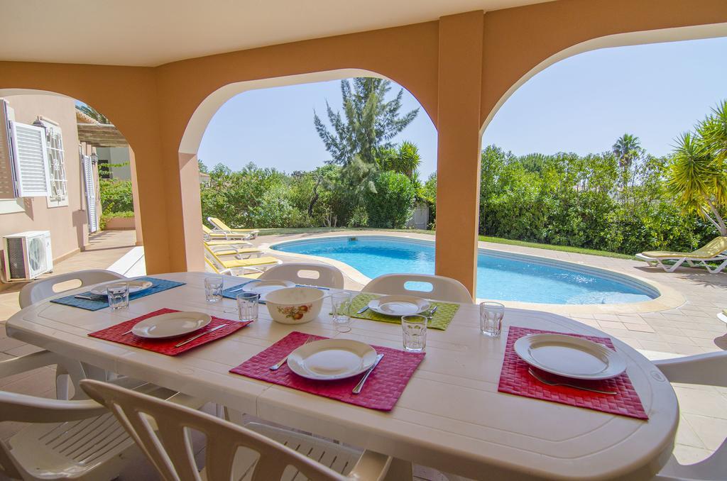 Villa Anita Quarteira Exteriör bild